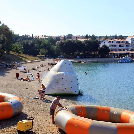 With A Parking Space Vinkuran, Pula - 7653 Διαμέρισμα *